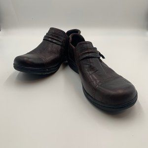 Collection By clark Brown Loafer leather slip ons 8.5"